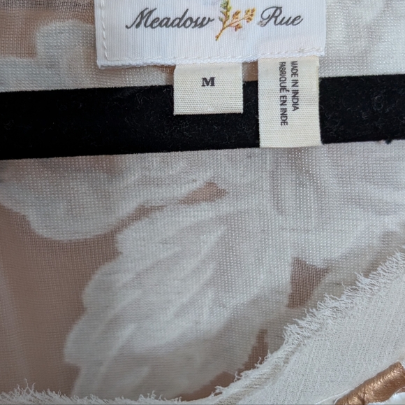 Anthropologie Meadow Rue Cream and Gold Floral Shirt,Medium, Wonderful Condition - Picture 2 of 3